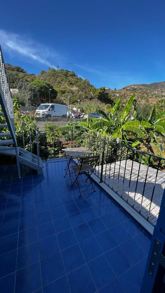Luxury Apartments Caucich Lipari  Bagian luar foto